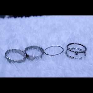 Jewelry - A brand new set of 5 silver rings Jewelry - A brand new set of 5 silver rings